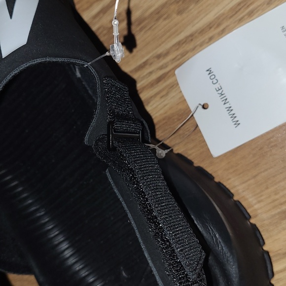 Brand new Nike Tanjun Sandals size 11 - Picture 5 of 6